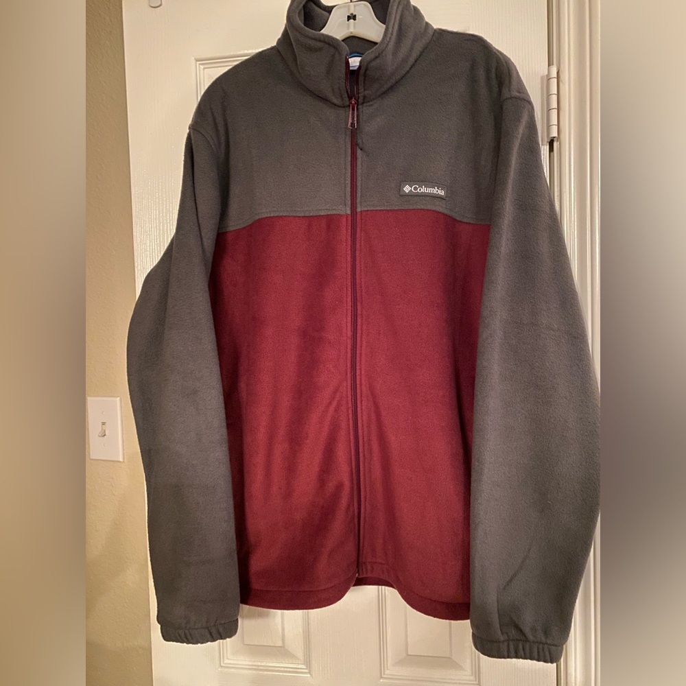 Men’s Columbia jacket